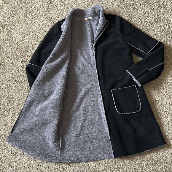 suede black coat - Picture 5 of 6